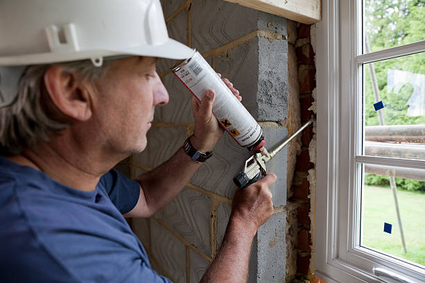 Best Fiberglass Insulation in Laton, CA